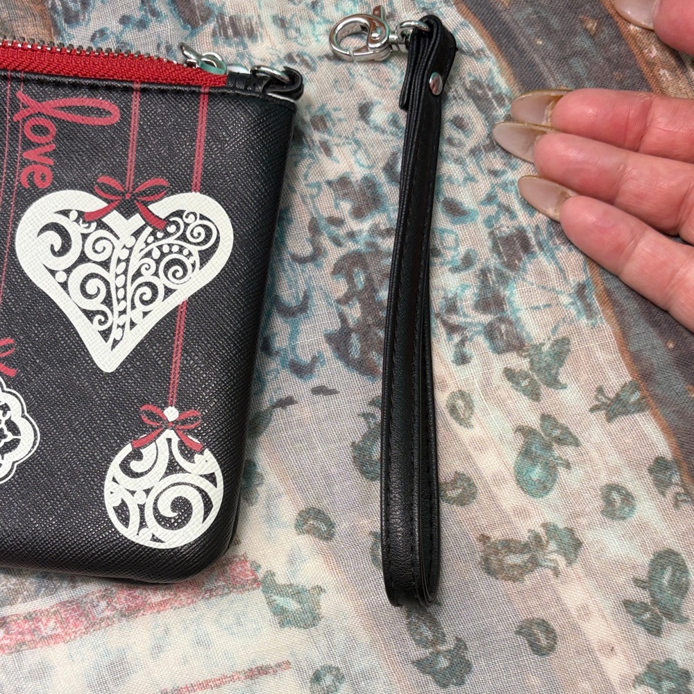 Brighton 2 for 1 Bag set! Holiday Clutch & pebbled/ patent leather coin purse 😁 - Picture 7 of 15